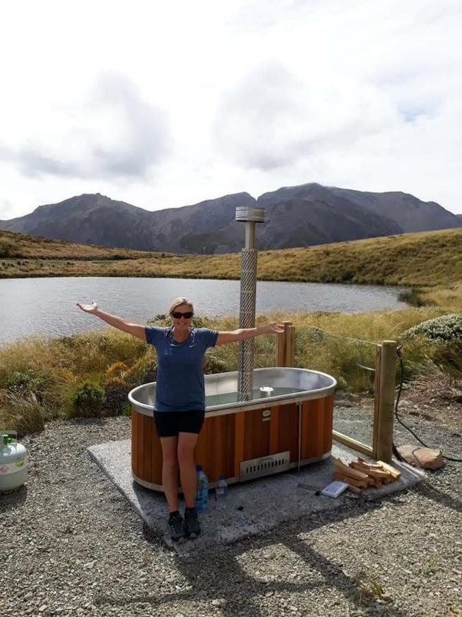 Hotel Lake Stella Mountain Huts Mt Lyford Exterior foto